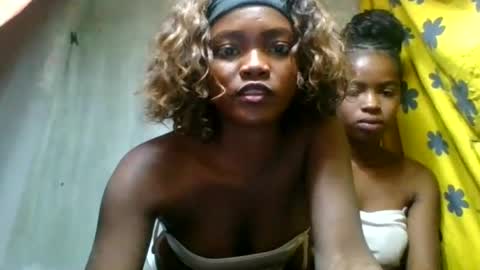 sandrina08 online show from August 15, 6:39 am
