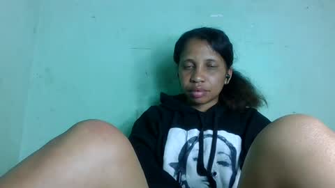 sandrinah788632 online show from August 11, 5:15 pm