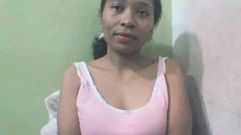 sandy735579 online show from May 3, 5:18 pm