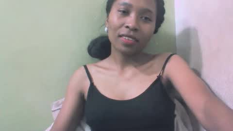 sandy735579 online show from May 5, 6:53 pm