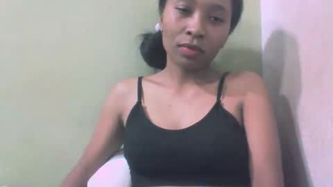 sandy735579 online show from May 6, 1:56 pm