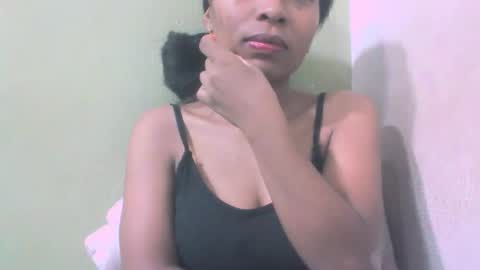 sandy735579 online show from May 14, 7:07 am