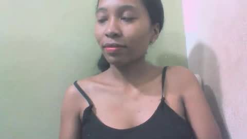 sandy735579 online show from June 3, 9:24 am