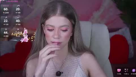Sandy online show from August 14, 3:48 pm