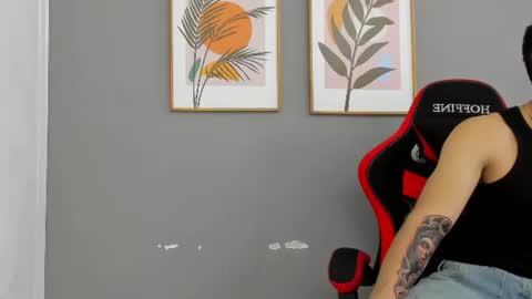 Maximo Santana online show from August 10, 1:01 pm