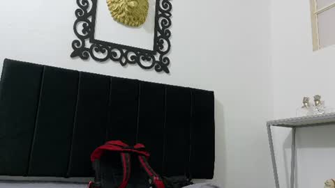 santhiago_jonnes_ online show from July 22, 1:41 am