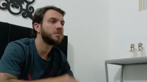 santhiago_jonnes_ online show from July 24, 9:29 pm