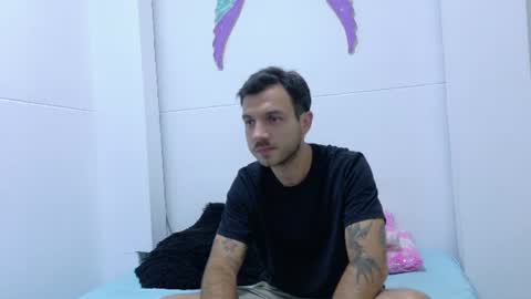 santhiago_jonnes_ online show from August 14, 1:15 pm