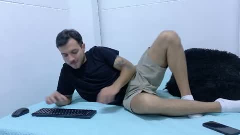 santhiago_jonnes_ online show from August 14, 2:21 pm