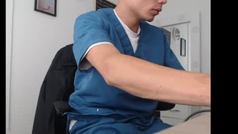 santi99475 online show from August 14, 6:33 pm