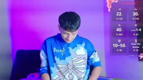 santi online show from August 6, 1:43 pm