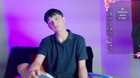 santi online show from August 10, 2:40 pm