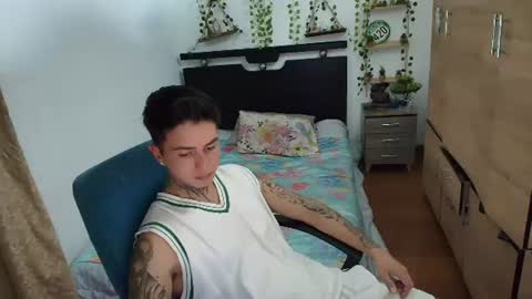 santi_ss online show from July 27, 1:00 am