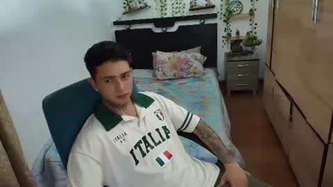 santi_ss online show from July 28, 1:11 am