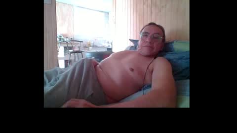 santiago_n online show from July 30, 2:46 pm