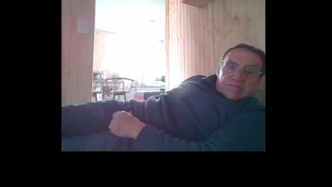 santiago_n online show from August 16, 6:56 pm