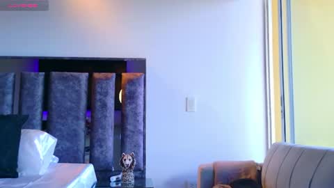 Santiago Seans online show from August 8, 3:56 pm
