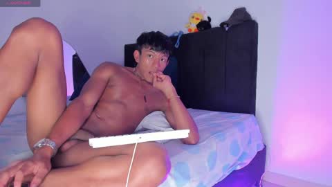 santi online show from April 6, 6:17 am