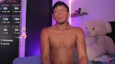 santi online show from September 5, 1:43 am