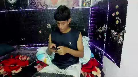 santos online show from June 21, 5:08 am