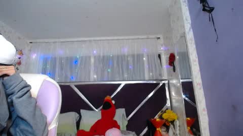 santy online show from July 7, 1:04 pm