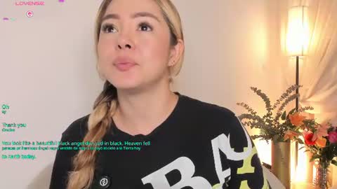 Saori  online show from September 2, 1:57 pm