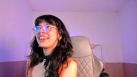 saphyralux online show from August 15, 2:37 am