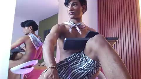 Sapphire online show from August 13, 7:33 am