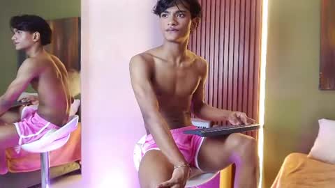 Sapphire online show from August 13, 11:57 am