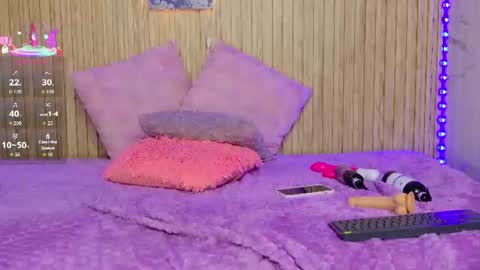 sara__gomez12 online show from July 30, 2:13 pm