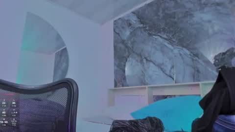 sara allenx online show from August 9, 7:37 pm