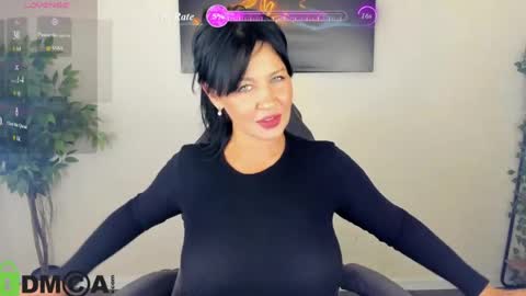 Sara online show from August 14, 10:52 am
