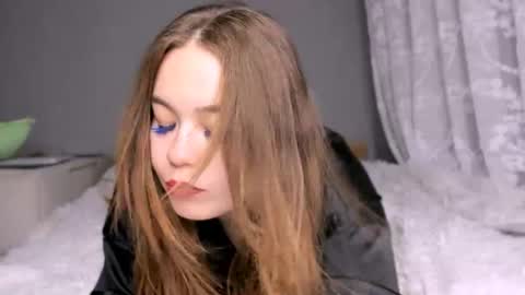 sara_kox online show from August 10, 10:00 pm