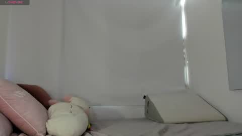 Sara online show from August 12, 9:28 pm
