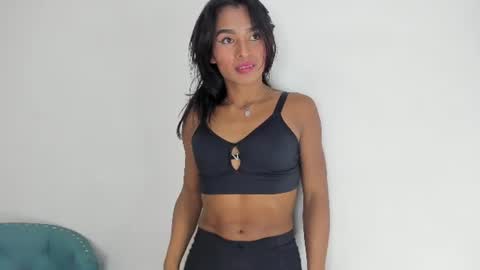 sara moore 1 online show from August 14, 6:39 am