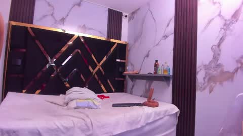 sara_tourner online show from August 13, 2:53 pm
