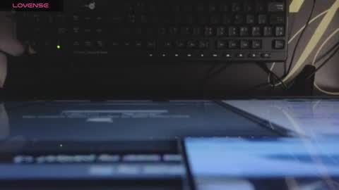 sara_valderrama_ online show from August 6, 3:00 pm