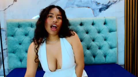 Sara Vazques online show from August 13, 12:41 pm