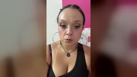 SaraAvila  online show from August 10, 3:41 am