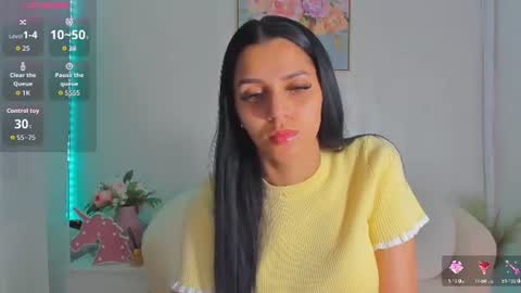 Sara online show from August 16, 8:07 am