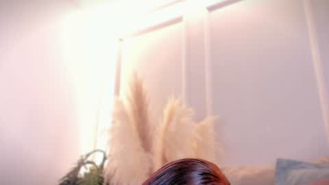 sarah_bonneth online show from August 9, 9:10 am