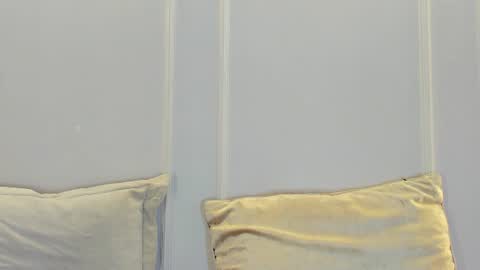 sarah_bonneth online show from August 15, 11:36 am