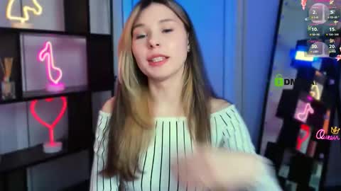 sarah foxy online show from March 13, 2:24 pm