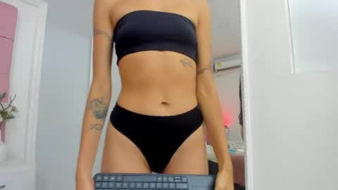 Sarah the Doll  online show from July 8, 2:10 pm
