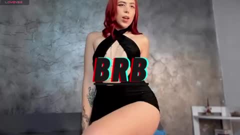 sarahgrant_ online show from July 27, 2:39 am