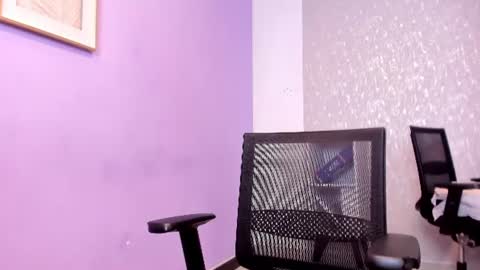 Sarahi pusey online show from August 10, 9:16 pm