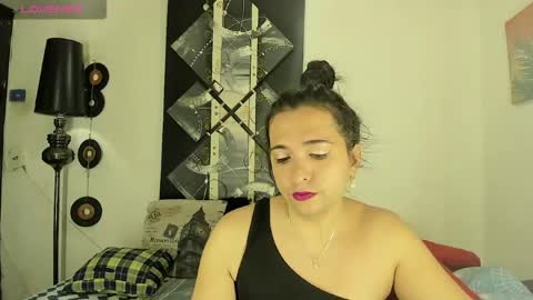  SARAHJEY     online show from August 5, 2:53 am