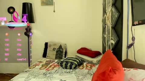  SARAHJEY     online show from August 15, 3:32 am