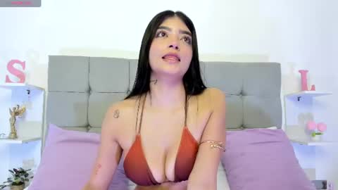 sarahlopezz290 online show from July 28, 6:41 am