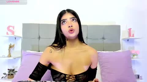 sarahlopezz290 online show from August 7, 8:36 am